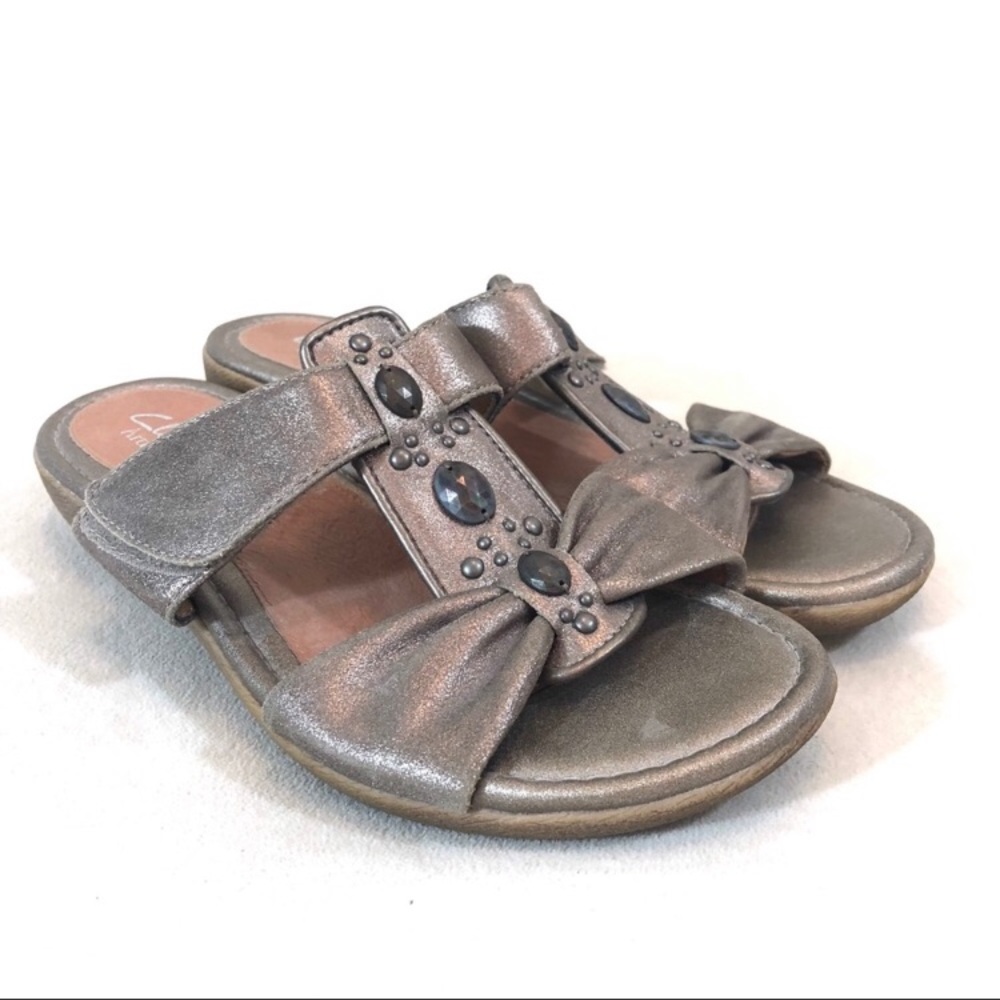 Clarks Artisan Metallic Slide Sandals 7W